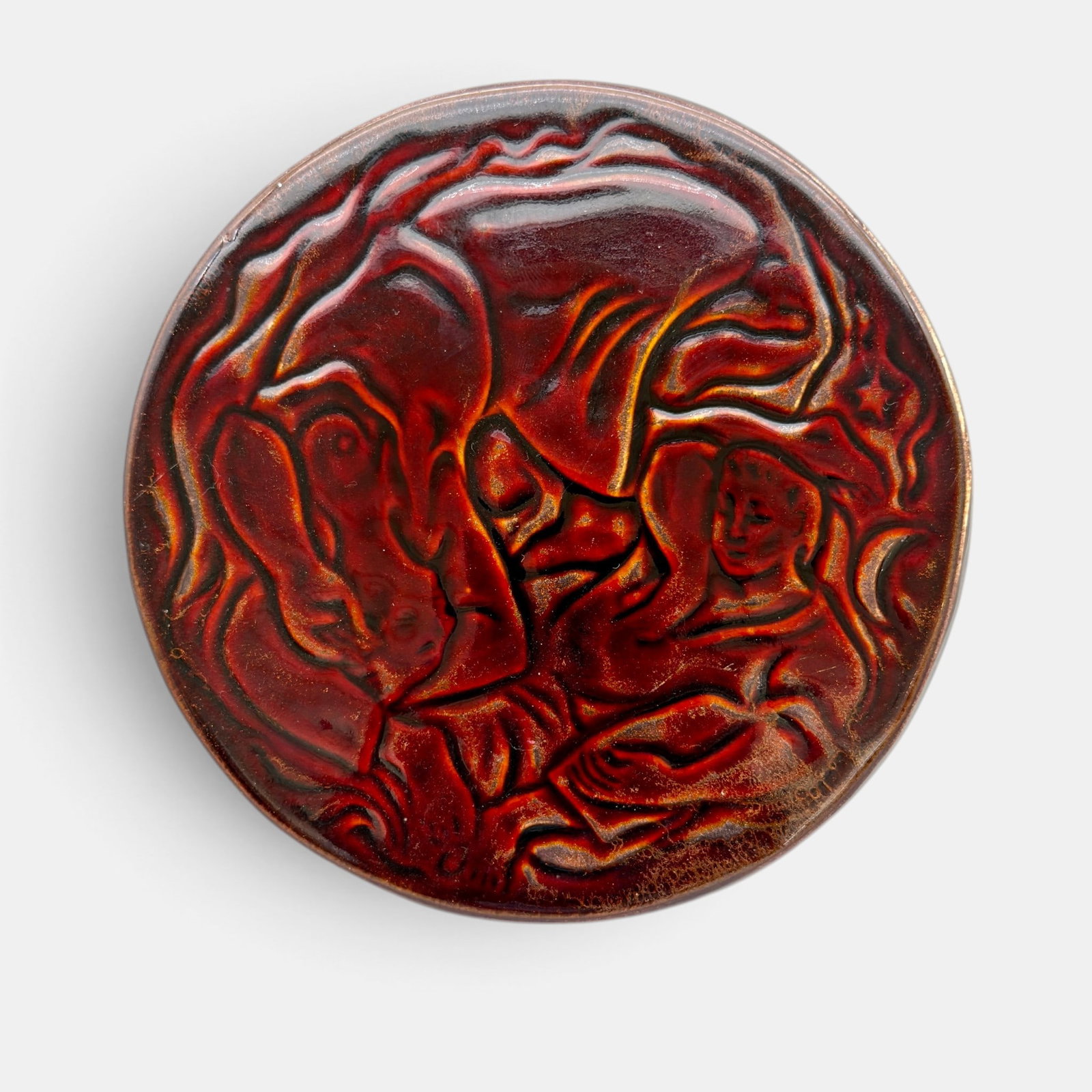 Rare Kenton Hills tea tile, Seyler, circa 1941.: Rare Kenton Hills Porcelain tea tile referred to as "Sleeping Figures" a David Seyler design done in Spanish Red glaze with Goldstone. Impressed Kenton Hills logo, Shape number 162 and David Seyler lo