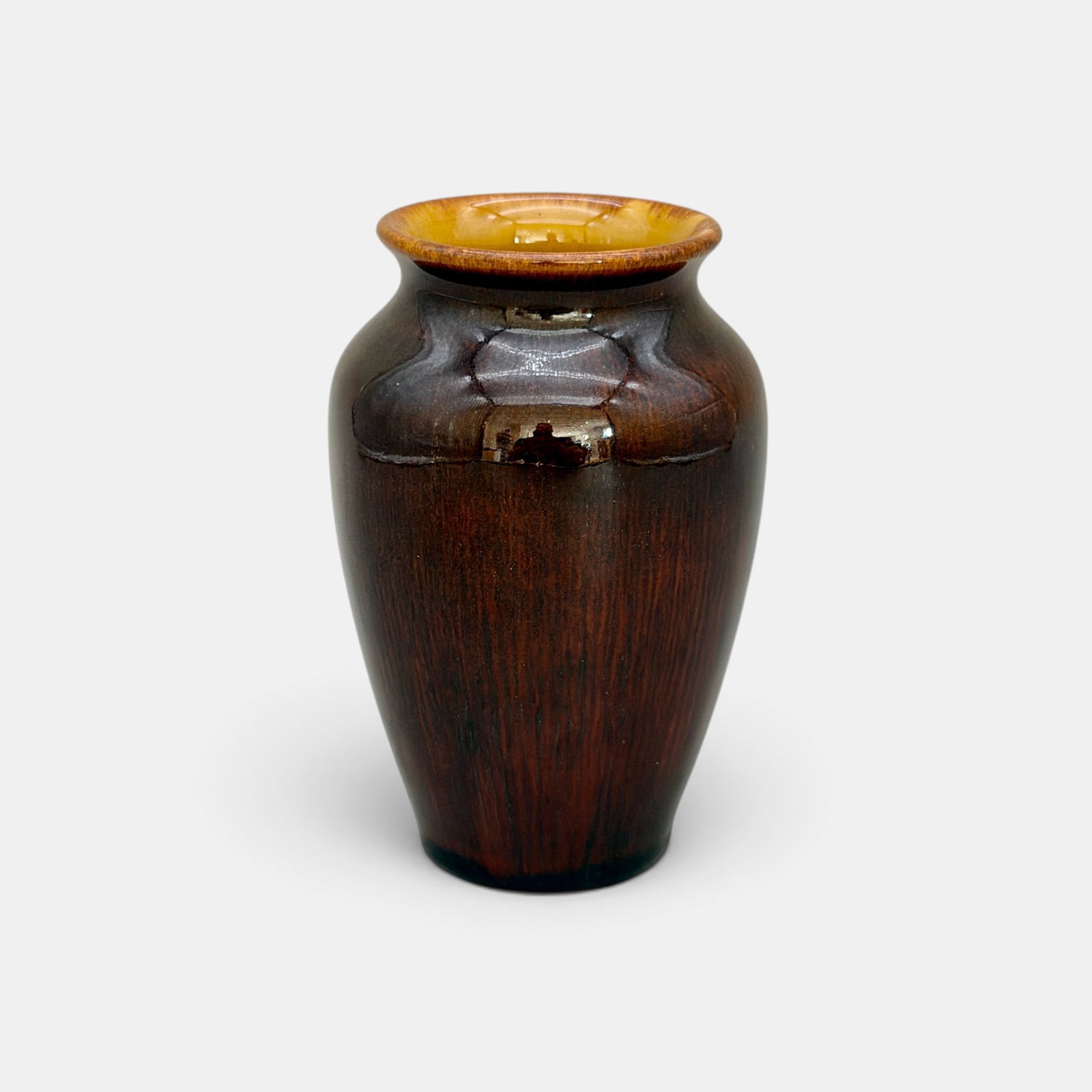 Rookwood production vase, Coromandel glaze, 1930. (1 of 5)