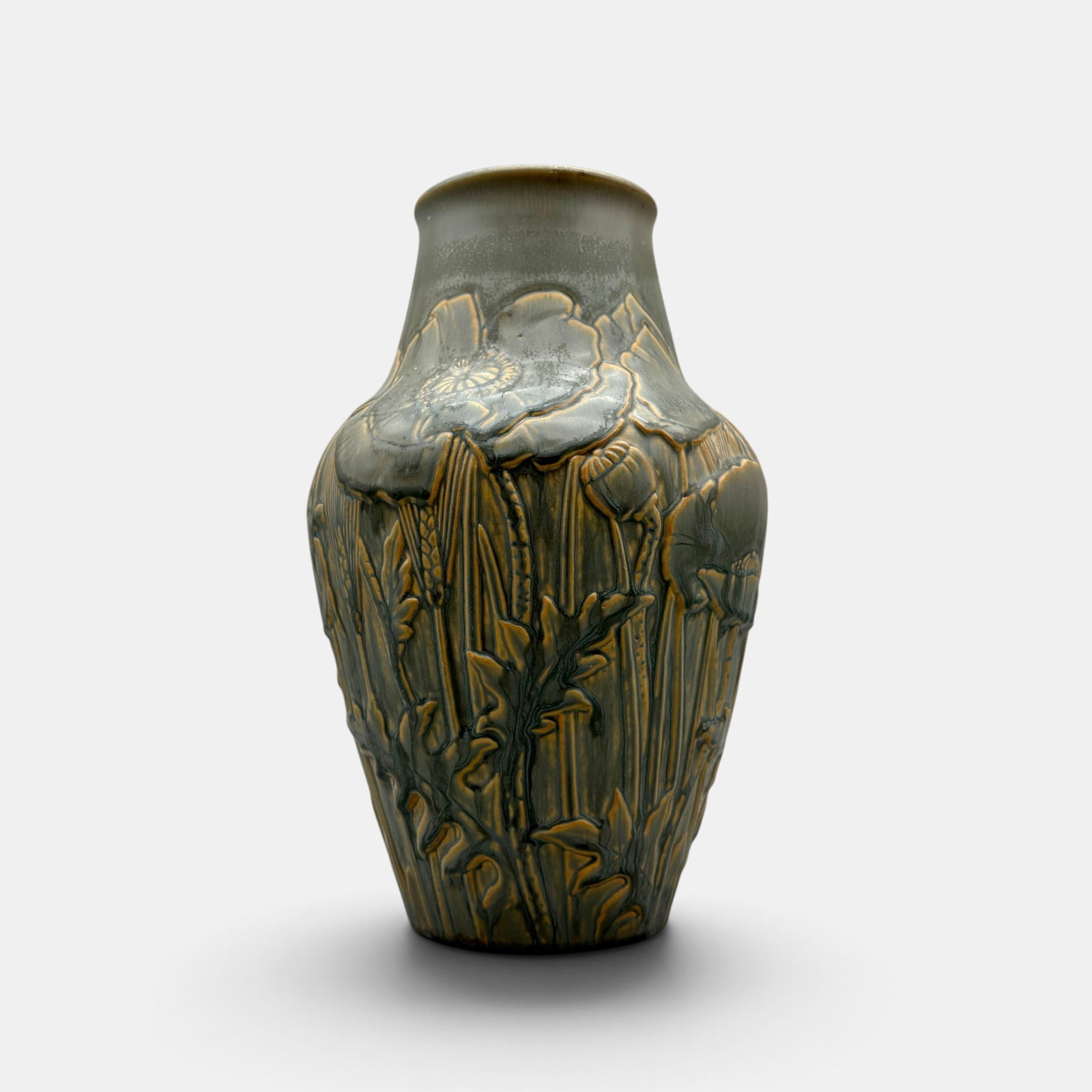 Rookwood mat finish production vase, Shiry design, 1930. (1 of 4)