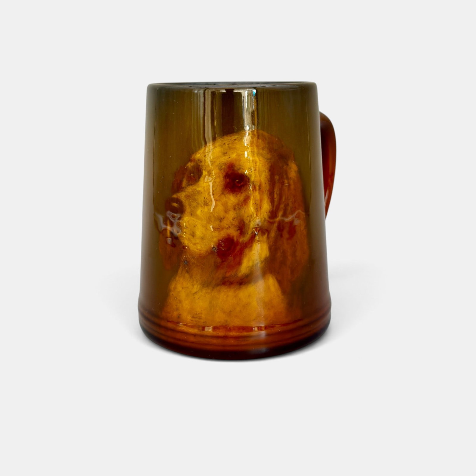 Rookwood mug,dog portrait, Hurley, 1933.: Rookwood Standard glaze revival mug with dog portrait done by E.T. Hurley in 1933. In the late 1920's Rookwood created several pieces using a yellow tinted high glaze very similar to it's earlier Stan