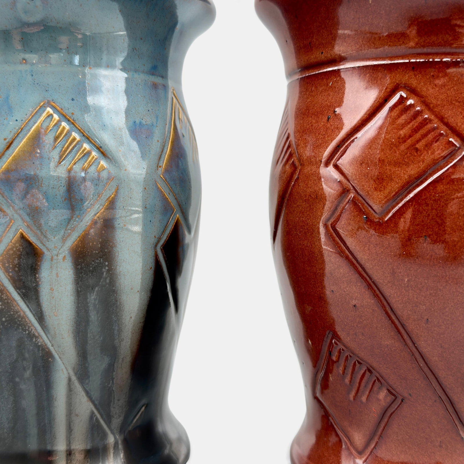Two Rookwood Glaze Effect vases, Wareham, 1952. - 2