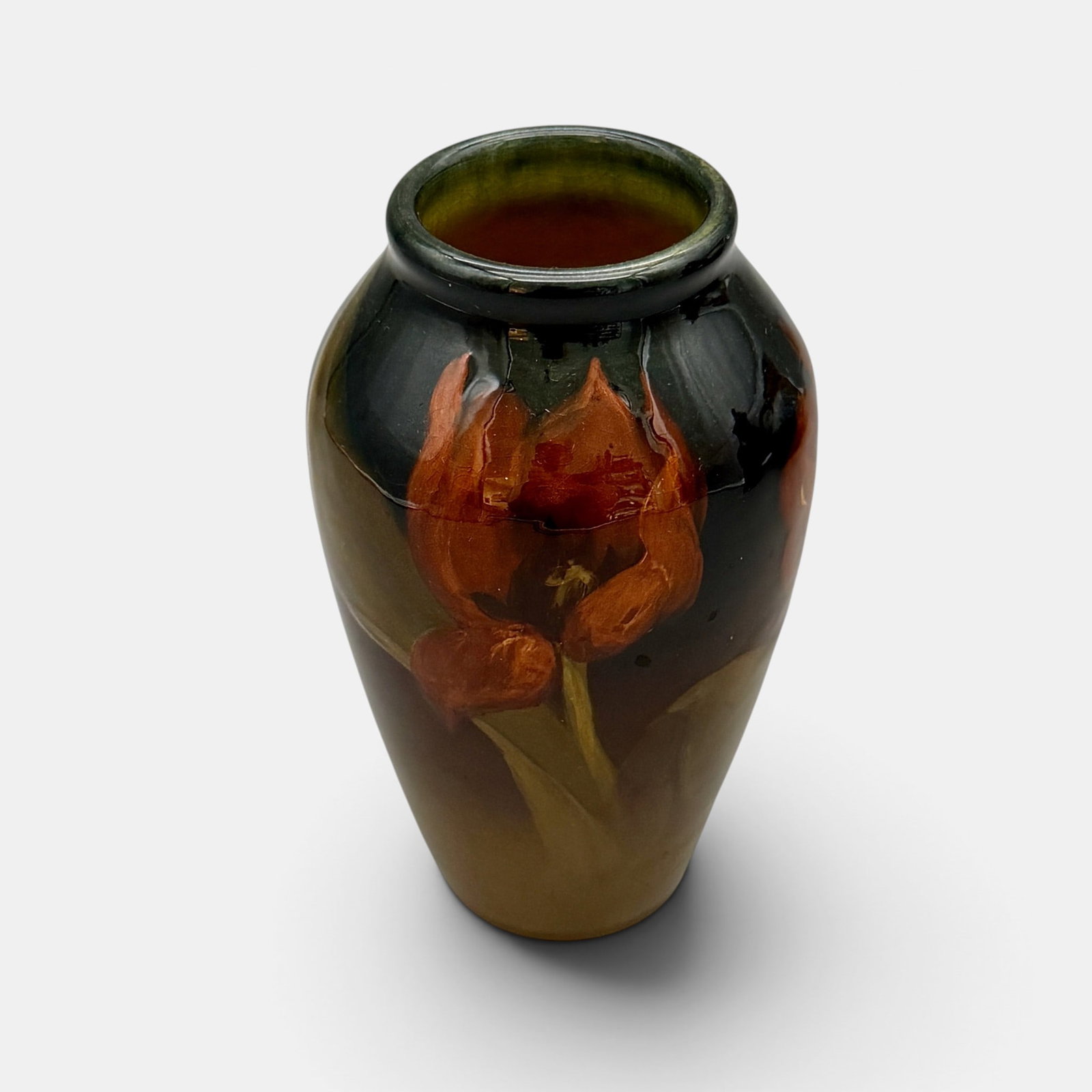 Rookwood Standard glaze vase, red tulips, Hall, 1905.: Rookwood Standard glaze vase with red tulip decoration done by Grace Hall in 1905. Impressed Rookwood logo, V, Shape number 913 E. Incised GH. Height 6 inches.
