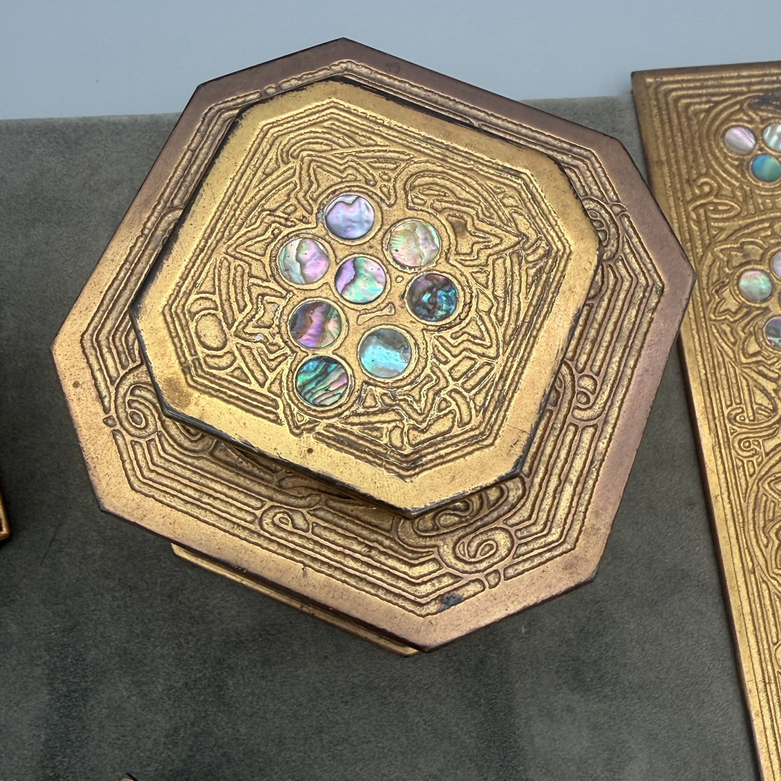Tiffany Studios Abalone Desk Set - 6