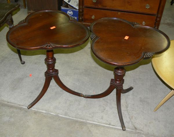 pair of mahogany clover top Duncan phyfe base tabl: pair of mahogany clover top Duncan phyfe base tables