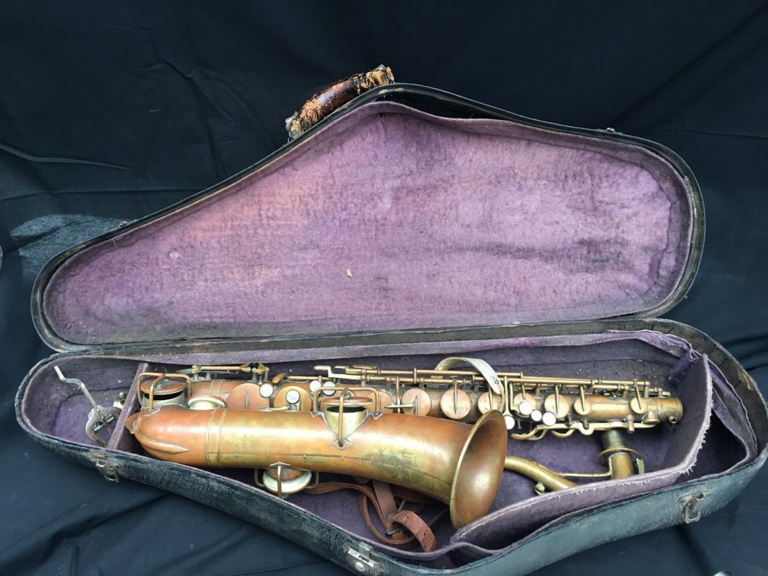 vintage Super tone Lp Saxophone suptertone brass: 27"x7" serial 53387