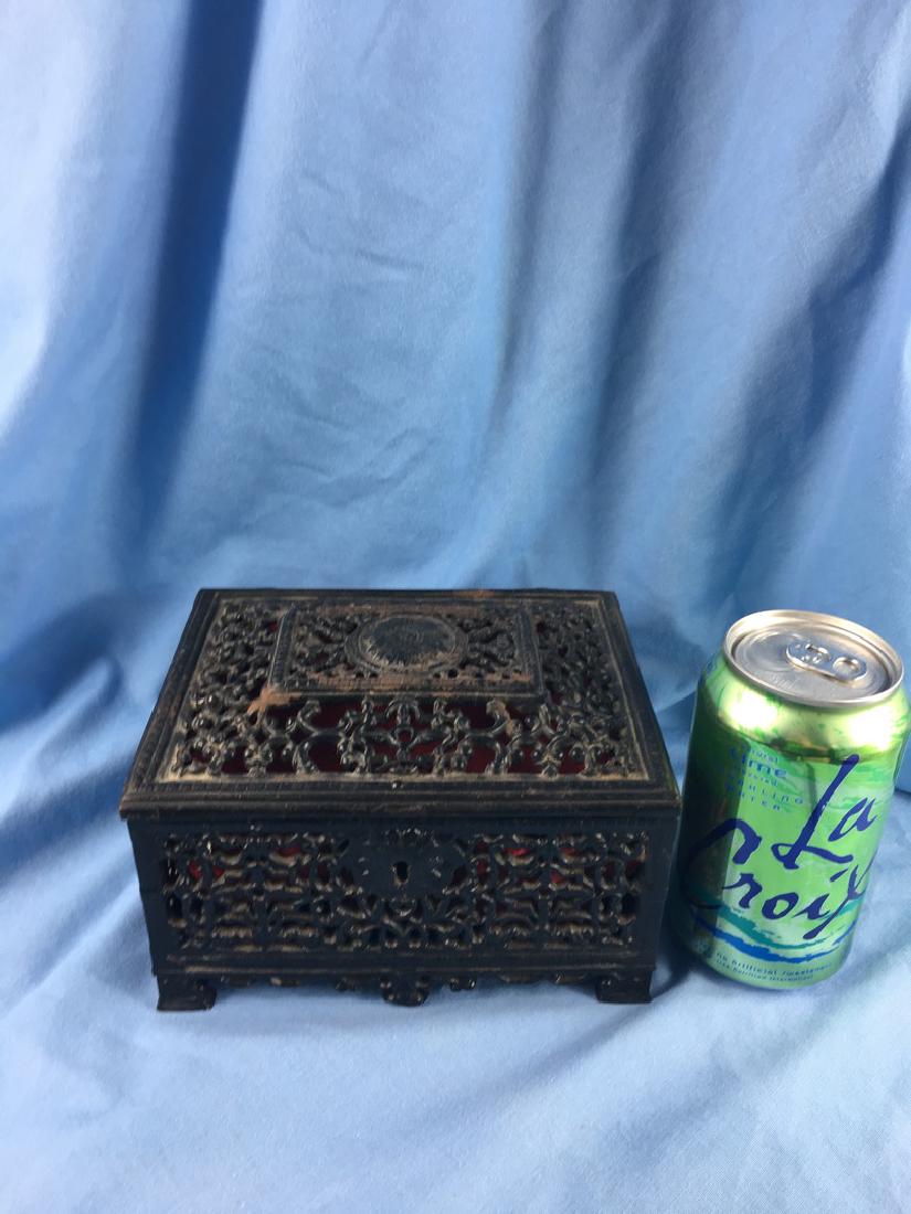 Kecam USSR jewerly Box 1969: Cool piece from the former Soviet Union , made of A cast metal , no key7"x5"x4"