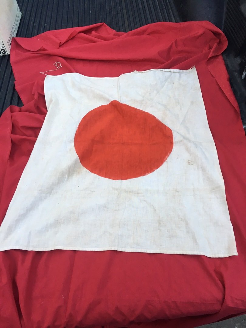 Japanese army navy flag: 27"x33" shows some wear and tear