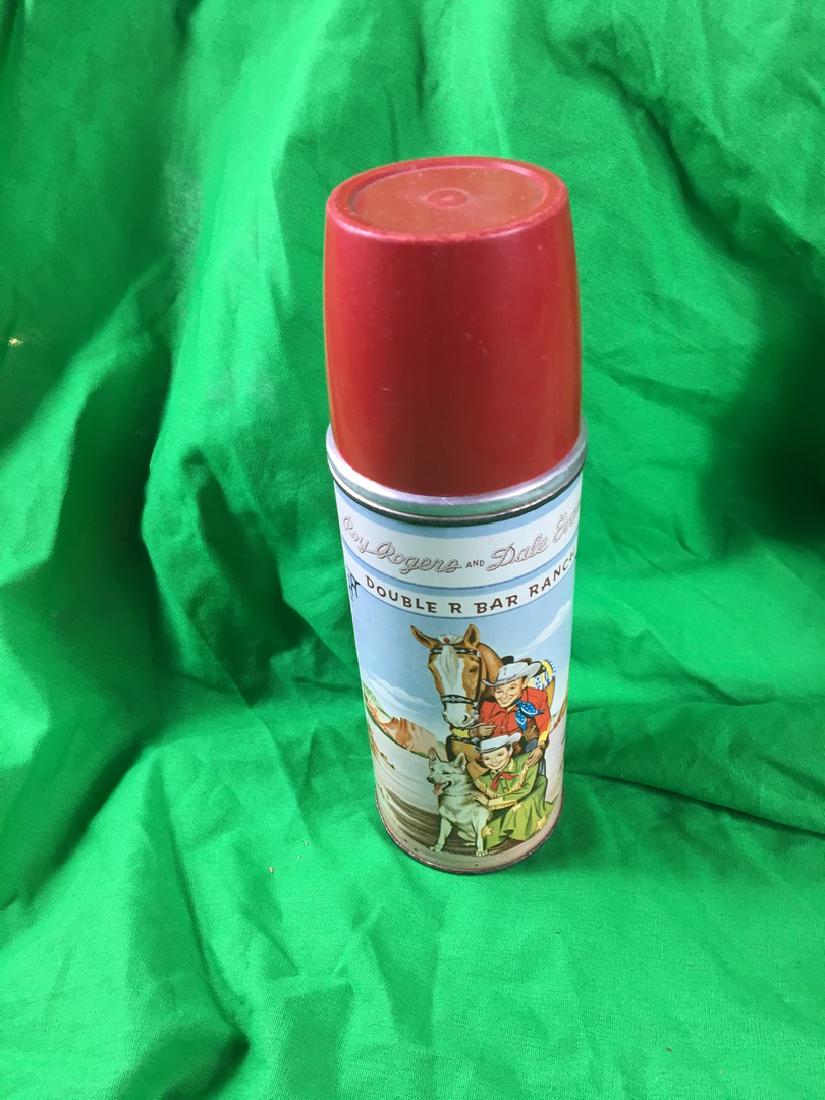 Vintage 1950's Roy Rogers and Dale Evans Thermos: Measures 8 3/8" Vintage 1950's Roy Rogers and Dale Evans Double R Bar Ranch lunchbox thermos