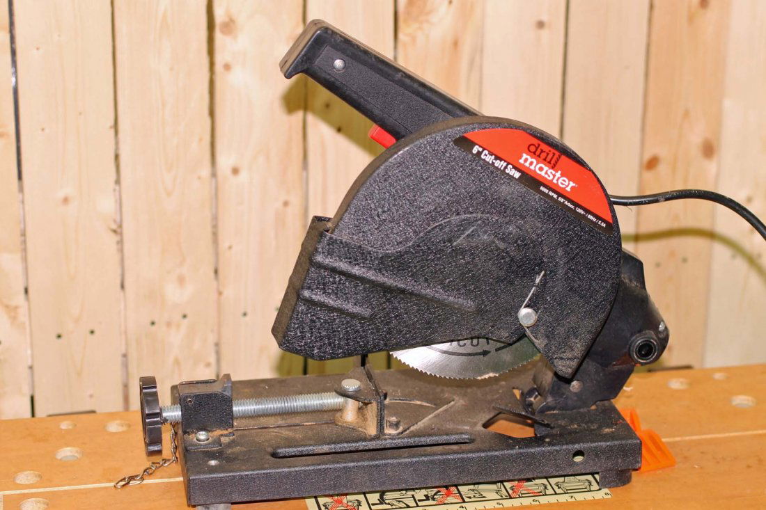 Drill Master 6" CutOff Saw