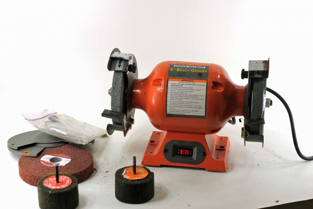 Central Machinery 6" Bench Grinder (1 of 2)