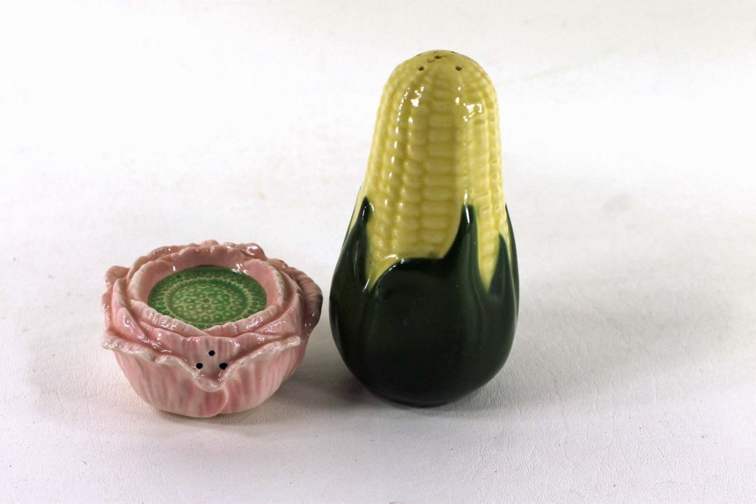 Corn and Cabbage Salt and Pepper Shakers: Vintage ceramic vegetable salt and pepper shakers
