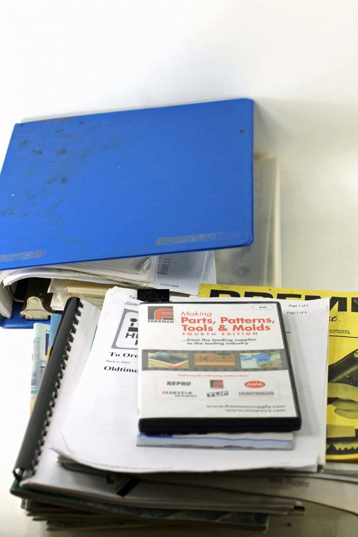 Lot of Model Railroad Catalogs and Information (1 of 1)