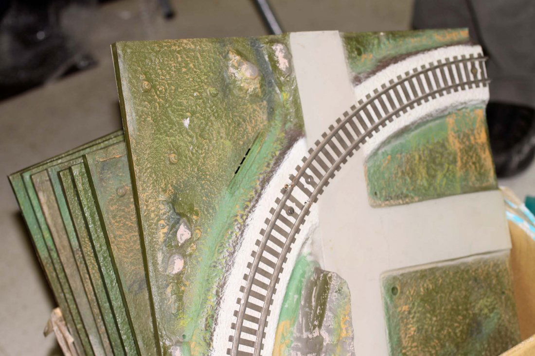 Lot of 8 American Flyer All Aboard Curved Track Panels (1 of 1)