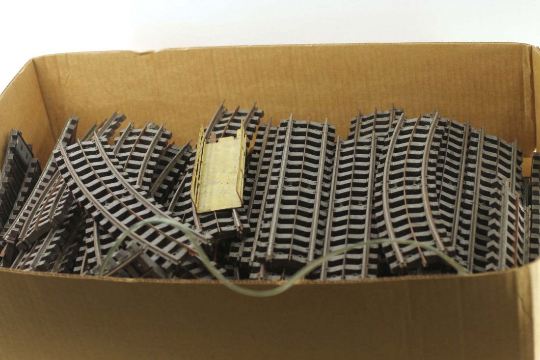 O Scale or 027 Model Railroad Toy Train Track (1 of 1)