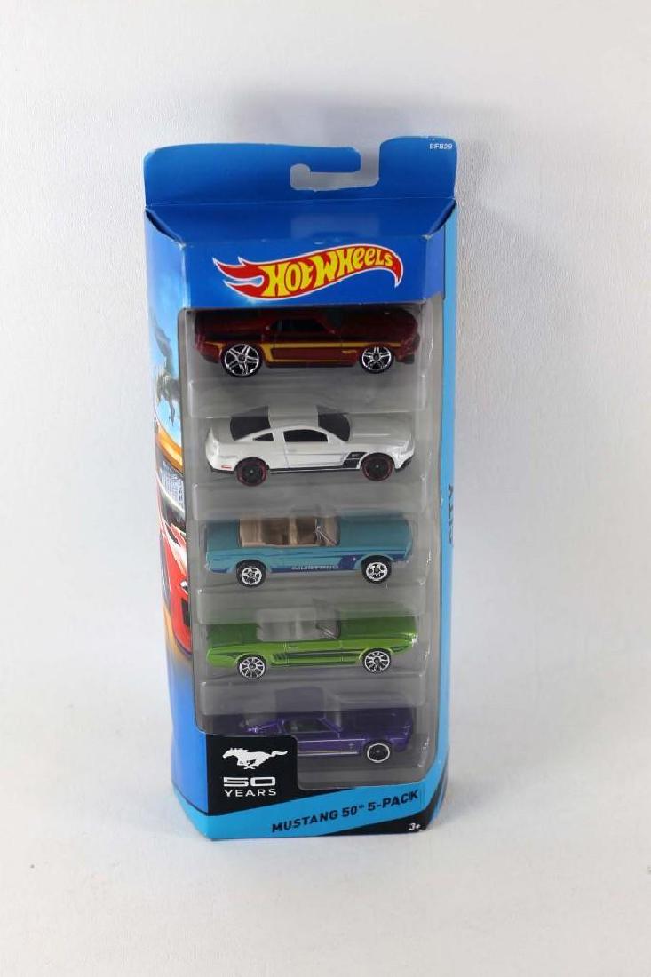 Hot Wheels Mustang 5 Pack Die Cast Cars: Hot Wheels Mustang 5 Pack Die Cast Cars