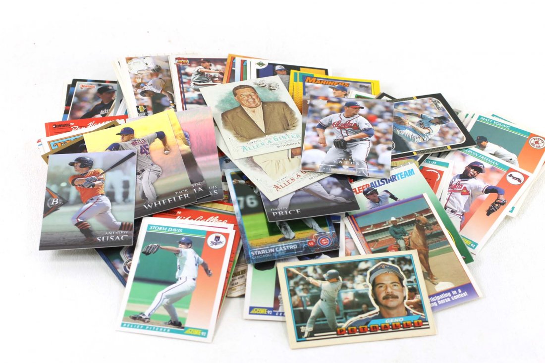 Lot of Approx 200 Baseball Cards (1 of 1)
