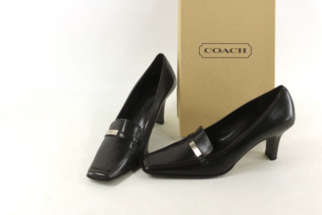 Women's Coach Shoes Size 8 1/2 (1 of 5)