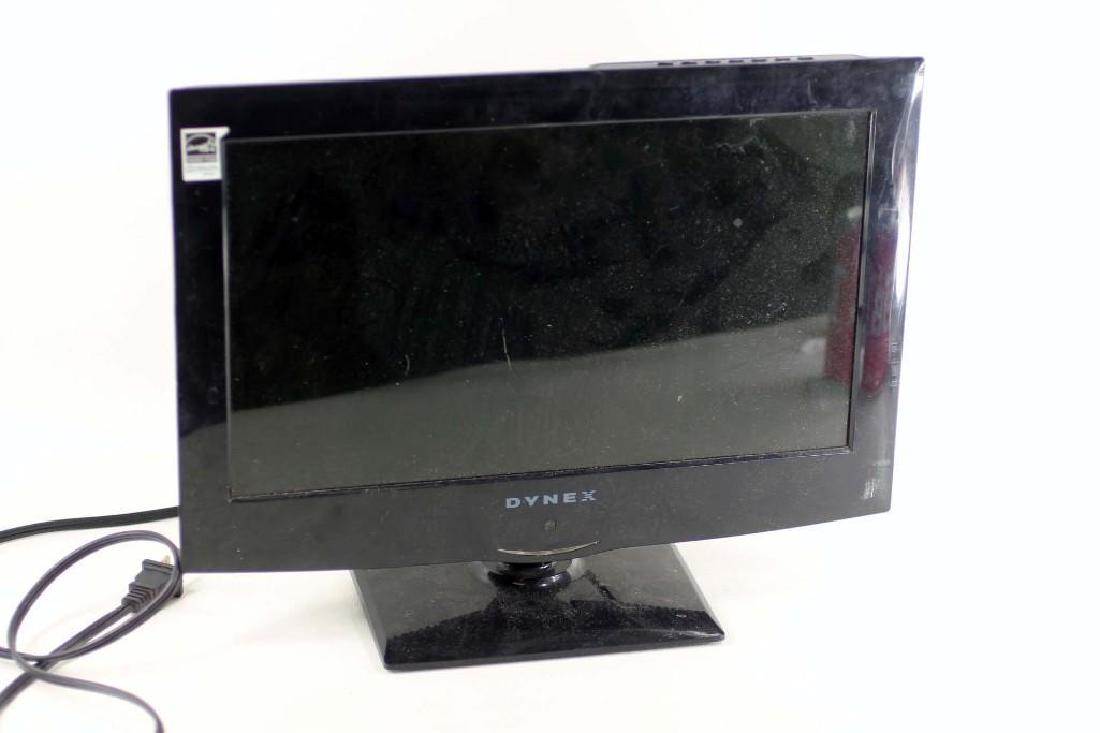 15" Dynex TV (1 of 1)