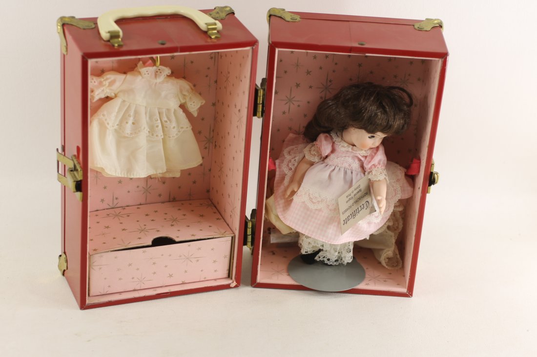 Vogue Ginny Doll #13 in Red Metal Case with Clothes (1 of 5)