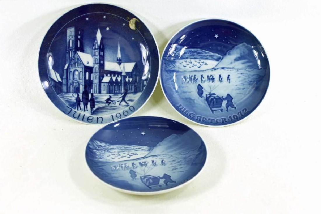 Lot of 3 Collector Plates, 2 are Copenhagen (1 of 4)