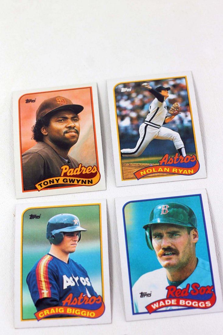 Lot of 4 Topps Baseball Cards incl Tony Gwynn (1 of 2)