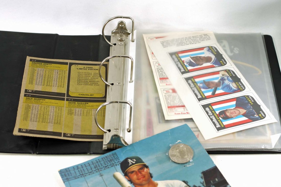 Jose Canseco Starting Lineup Coin and a Few Baseball Ca: Jose Canseco Starting Lineup Coin and a Few Baseball Cards with a Binder