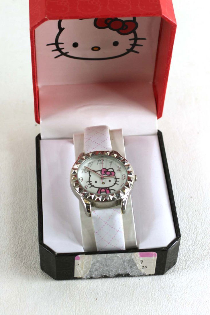 Hello Kitty Watch: Hello Kitty wrist watch