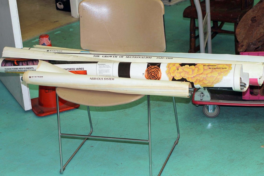 Lot of School Classroom Pull Down Maps and Charts Nystr (1 of 4)