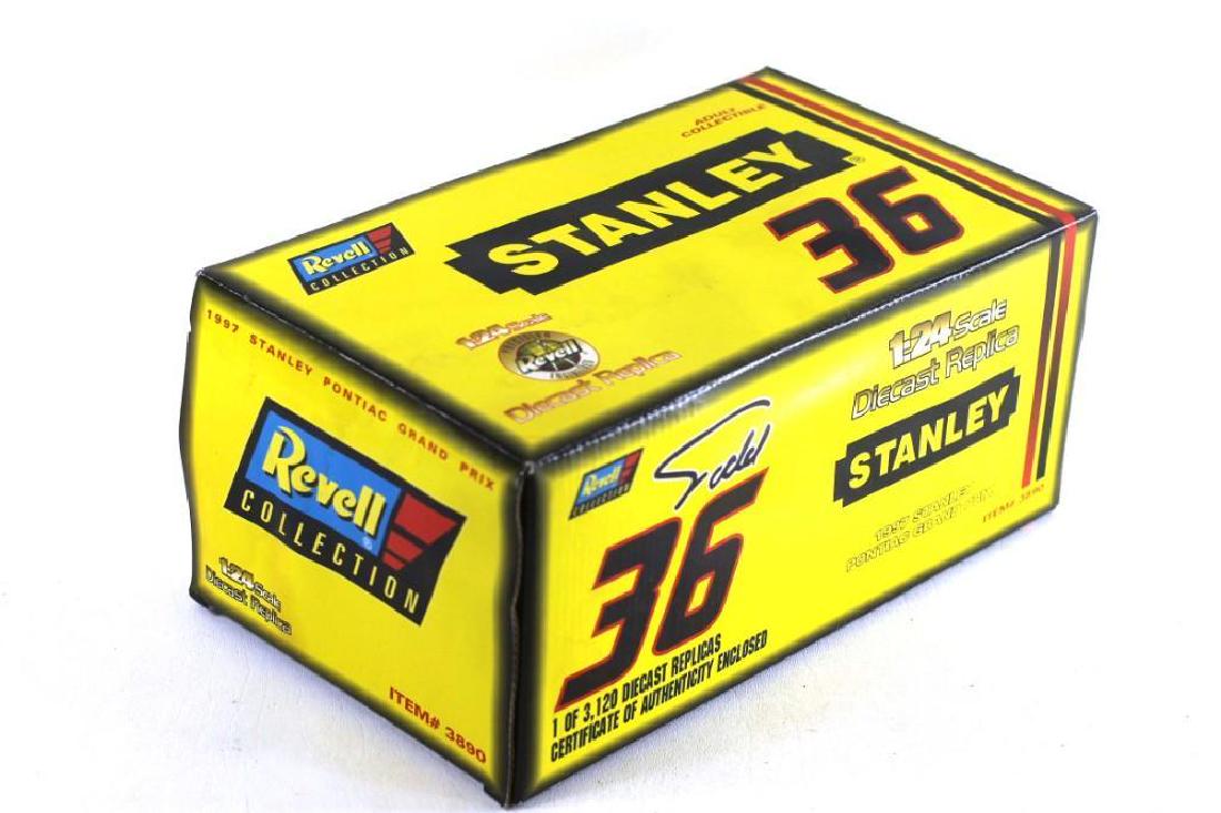 Revell 1/24 Scale #36 Stanley Todd Bodine 1997 Grand: Revell 1/24 Scale #36 Stanley Todd Bodine 1997 Grand Prix Die Cast Car