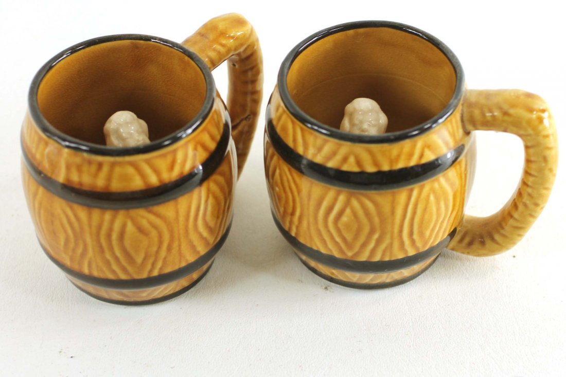 2 Ceramic Barrel Mugs with Nude Women Figures in the Bo: 2 Ceramic Barrel Mugs with Nude Women Figures in the Bottom . A fun vintage novelty gift idea.