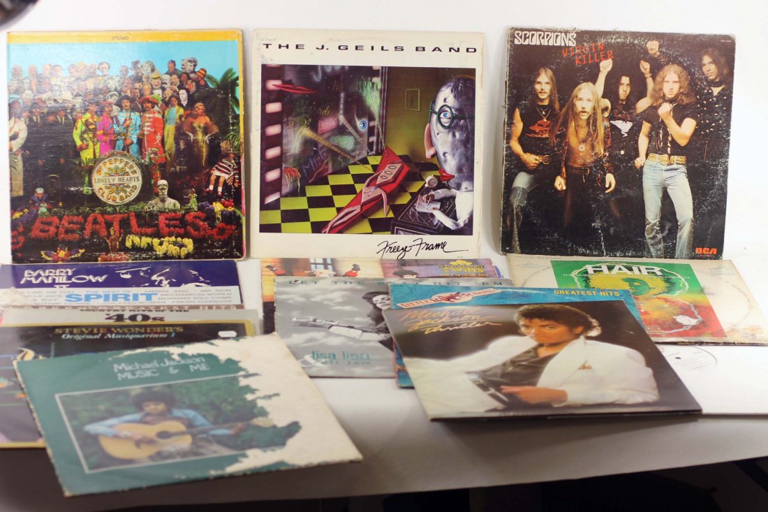 Lot of Vinyl Records incl The Beatles and The Scorpions: Lot of Vinyl Records incl The Beatles Sgt Peppers Lonely Hearts Club Band and The Scorpions