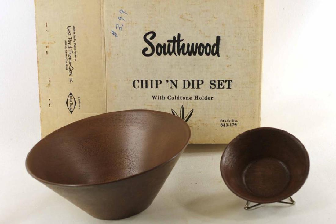 Vintage Southwood Chip and Dip Set Wood Bowls with (1 of 5)
