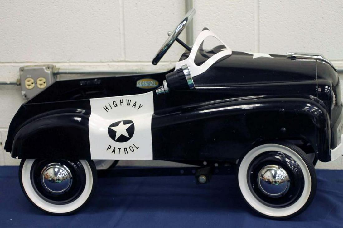 glide ride pedal cars