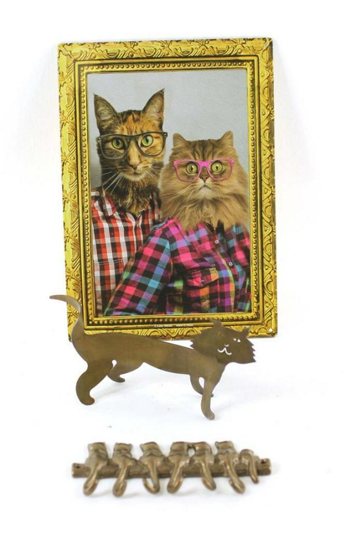 Lot of Cat Items incl a Key Holder, a Metal Cat, and a: Lot of Cat Items incl a Key Holder, a Metal Cat, and a Cat Picture