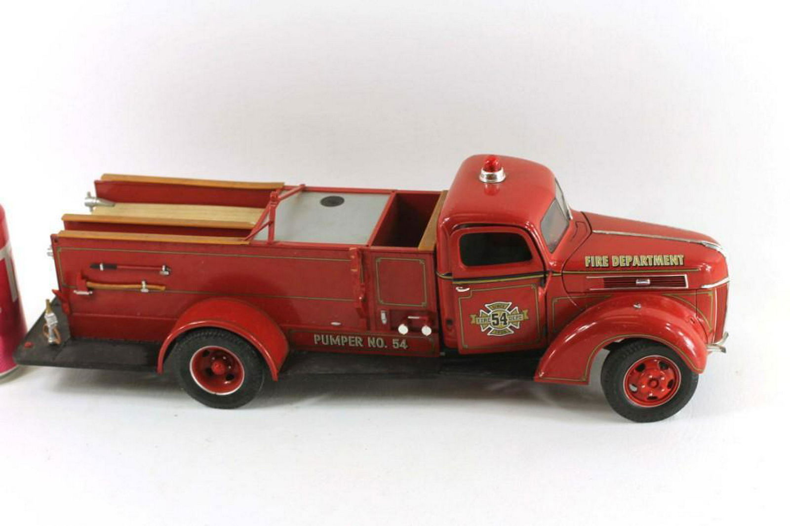 Die Cast Toy Firetruck (1 of 4)