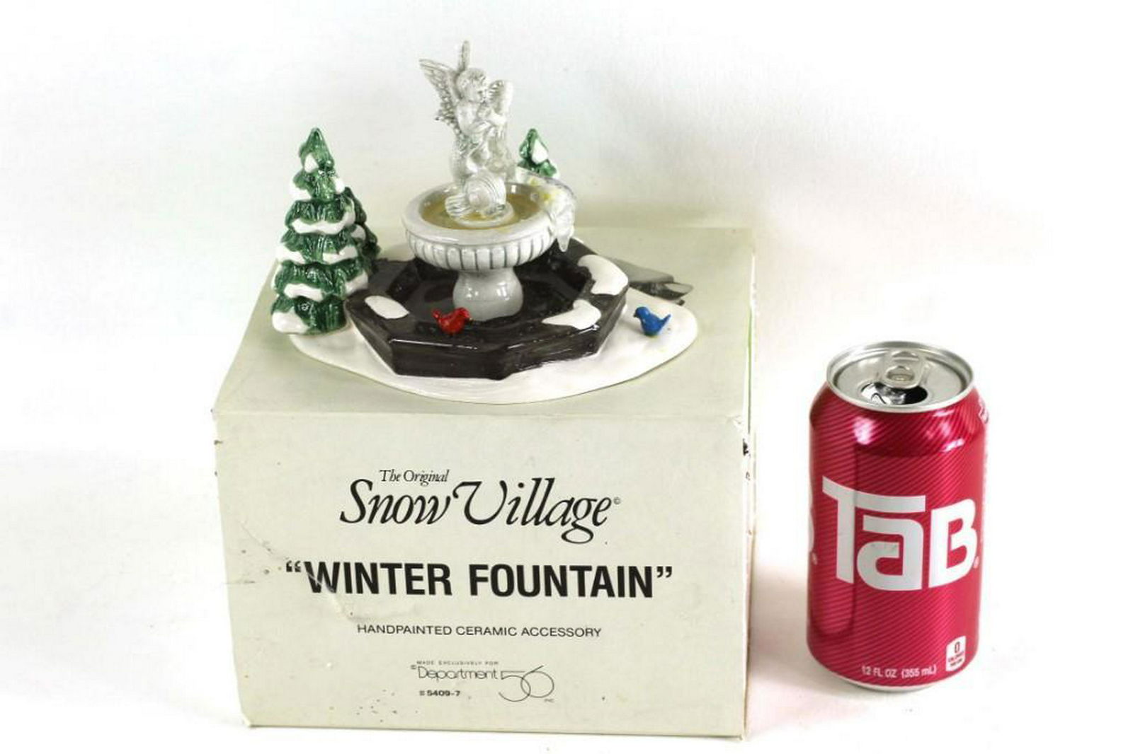 Dept 56 Snow Village Winter Fountain with Original Box (1 of 2)