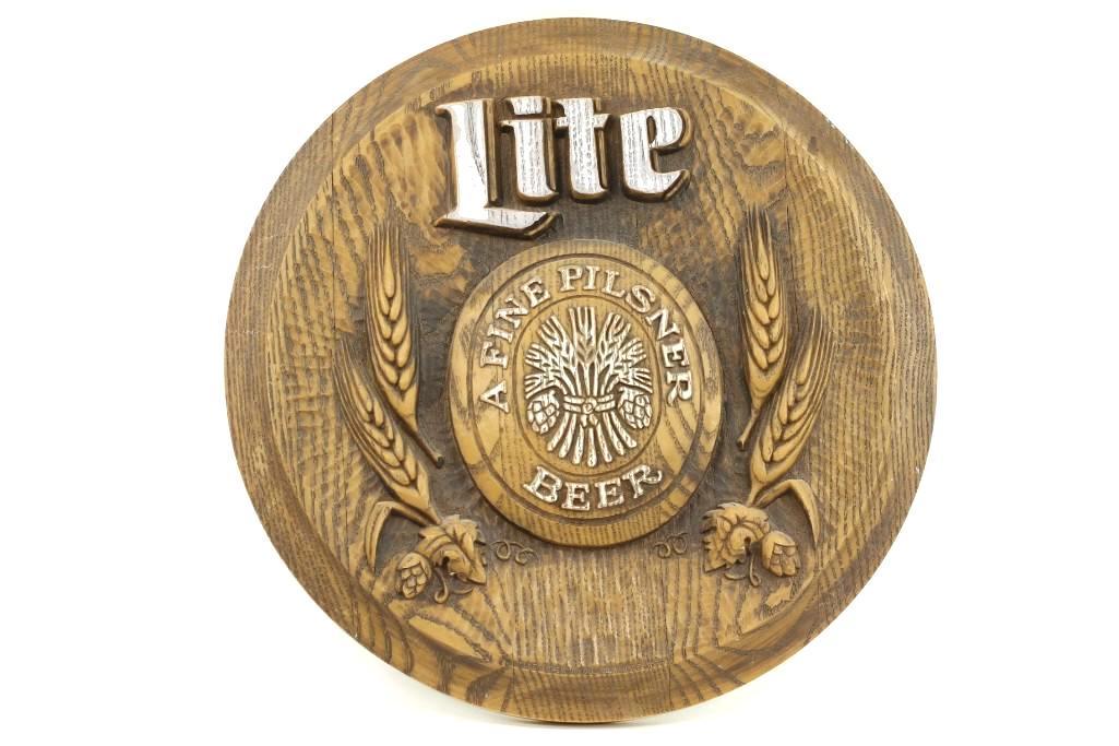 Miller Lite Beer Sign (1 of 1)