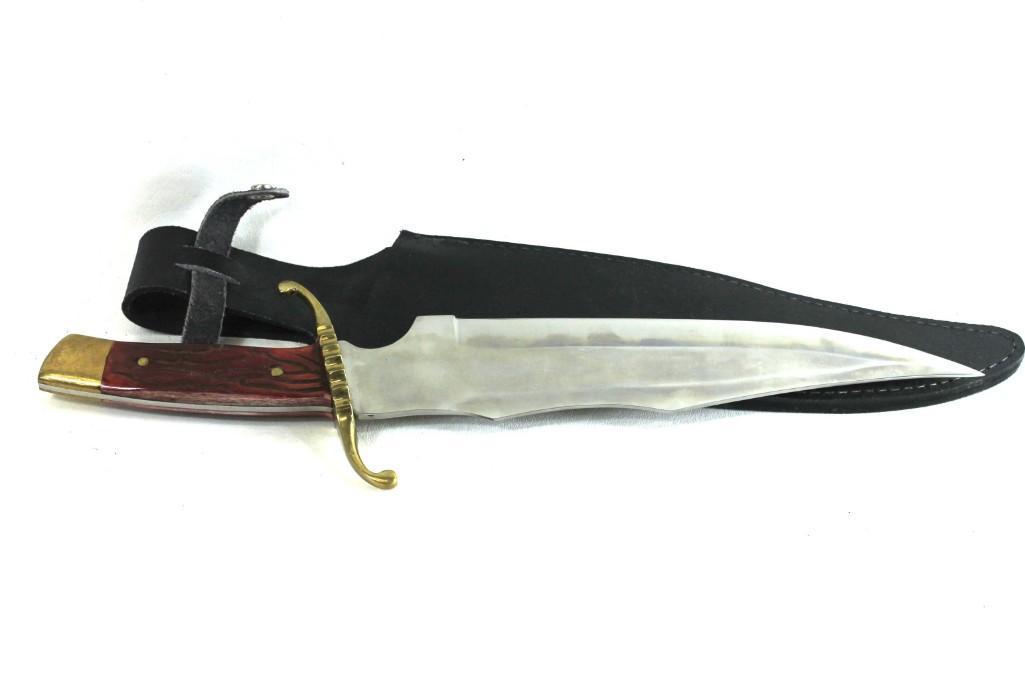 Bowie Knife Fixed Blade in a Leather Sheath (1 of 4)