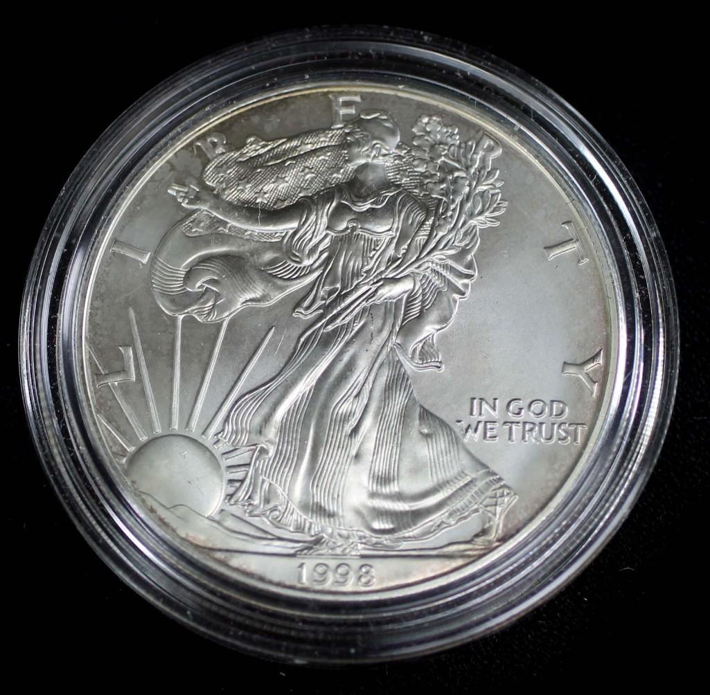 1988 BU Silver American Eagle One Dollar Coin (1 of 2)