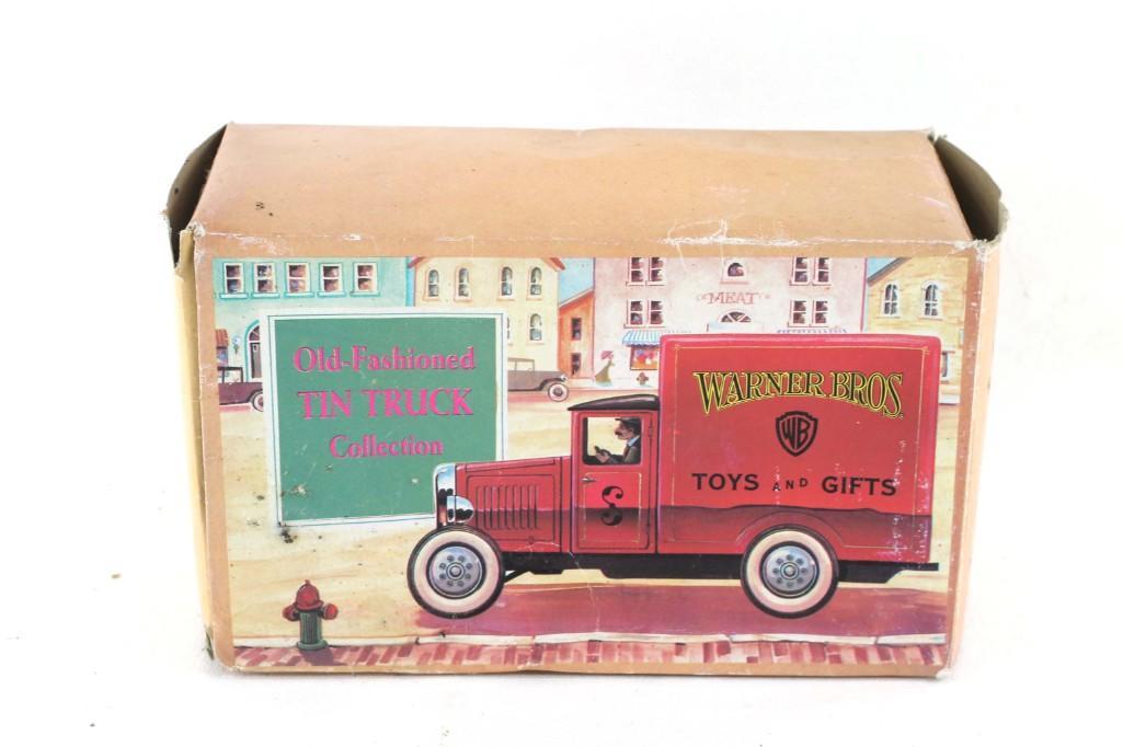 Warner Brothers Old Fashioned Toy Truck Wile E. Coyote: Warner Brothers Old Fashioned Toy Truck Wile E. Coyote