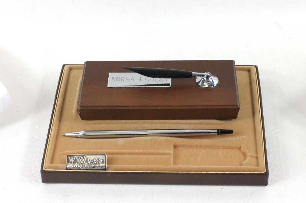 Cross Pen and Engraved Pen Holder: Cross Pen and Engraved Pen Holder Condition: Pen holder is engraved and has a few nicks on one corner