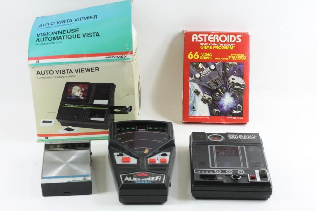 Atari Asteroids game with Box, Vintage Handheld Video (1 of 6)