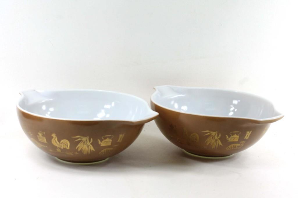 2 Brown Pyrex Cinderella Bowls (1 of 2)
