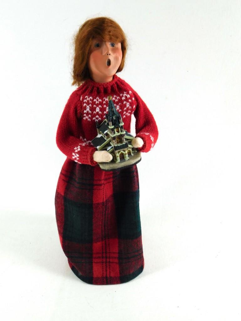 Byers Choice The Carolers Woman with Village Church: Byers Choice The Carolers Woman with Christmas Village Church