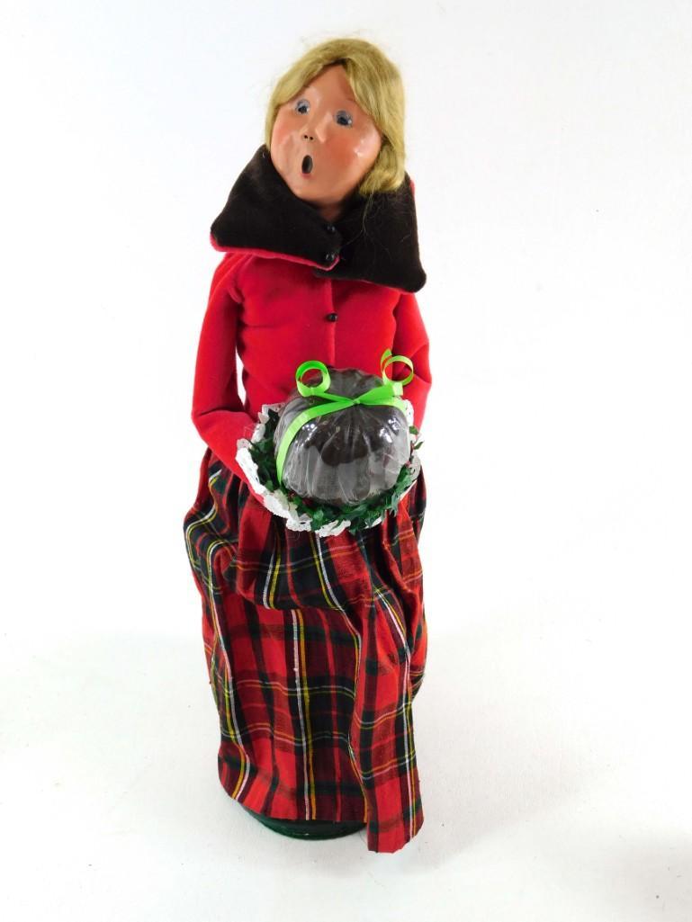 Byers Choice The Carolers Woman with Bundt Cake: Byers Choice The Carolers Woman with Bundt Cake