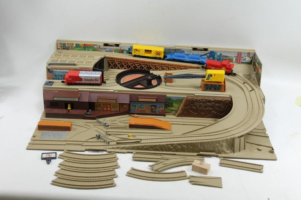 Vintage Train Set: Vintage Train Set