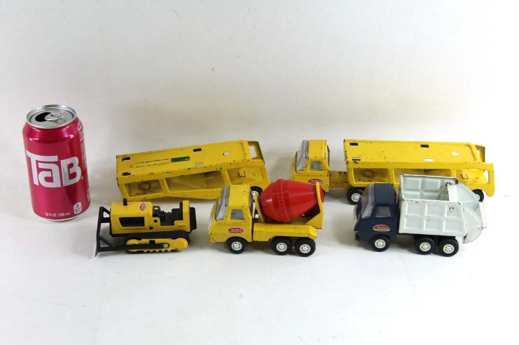 Vintage Tonka Trucks: Vintage Tonka Trucks Includes Bulldozer, Cement Truck, Garbage Truck, Semi, etc.