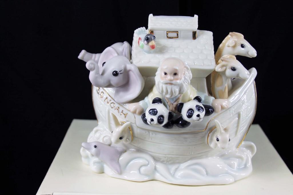 Lenox Noah's Ark Bank New in Box: Lenox Noah's Ark Coin Bank New in Box
