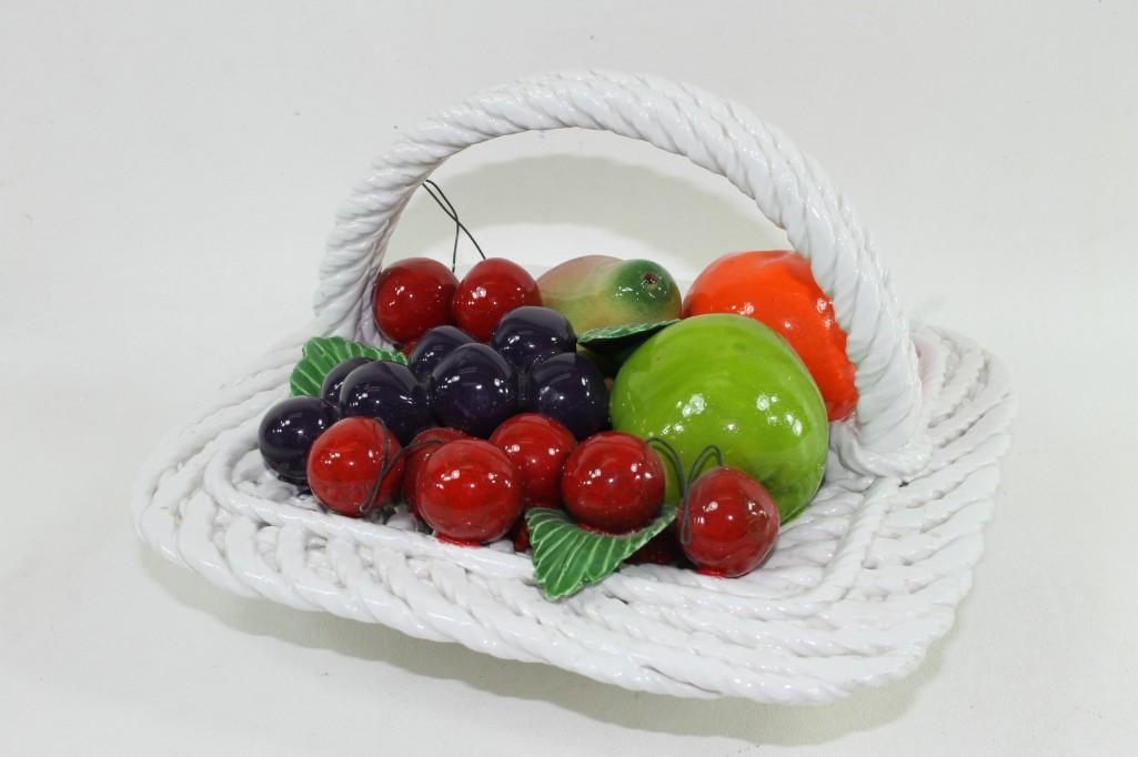 Capodimonte Fruit Bowl (1 of 3)