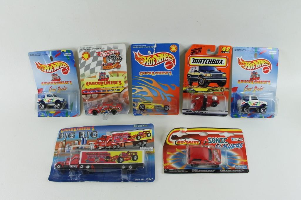 Lot of Hot Wheels, Matchbox, Chuck E. Cheese's Cars,: Lot of Hot Wheels, Matchbox, Chuck E. Cheese's Cars, Majorette etc.